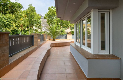 Vilassar de Mar Apartment | Mestral - Aparthotel with Swimming Pool