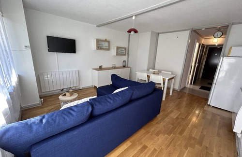 Metabief Apartment | Metabief - Beausoleil - Appartement EN Pied DE Piste