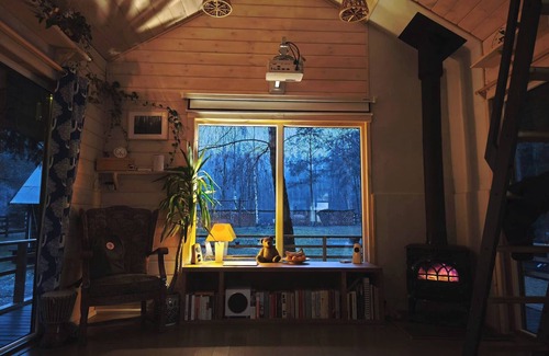 Alytus county Cabin | Metai miške&A year in the forest