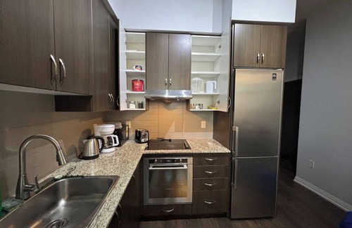 Henry Farm Apartment | Metro 2BR Retreat