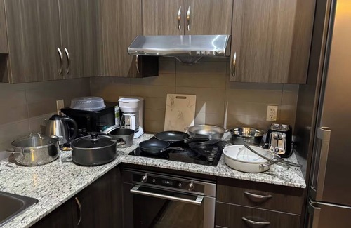 Henry Farm Apartment | Metro 2BR Retreat