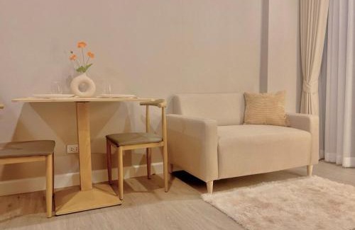 Sai Ma Apartment | Metro luxe riverfront resort style condo