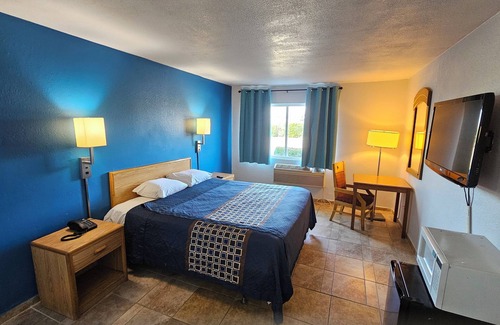 Stockton Hotel | MetroParc 'nSuites