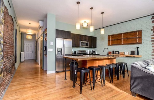 Bangor Apartment | Metropolitan Chic: Stylish Retreat | Skyline Views