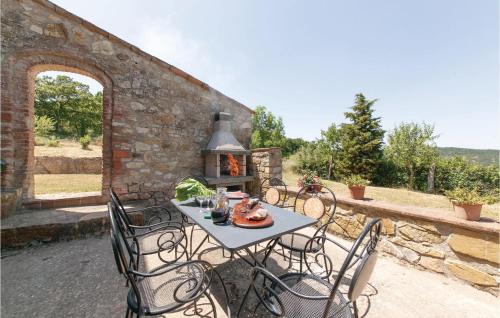 Montecatini Val di Cecina Apartment | Metta