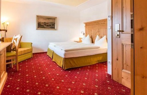 Egling Hotel | Metzgerei Gasthof Oberhauser - Hotel zur Post
