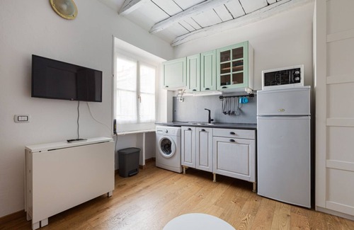 Porta Volta Apartment | Mezzanine studio apartment near Gae Aulenti!