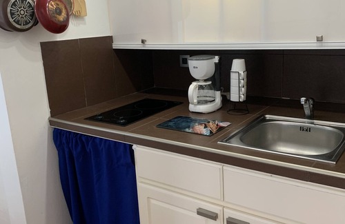 Nettle Bay Apartment | Blue Diamond - studio with beach access