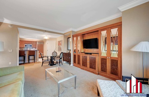 Las Vegas Condo | MGM Signature-03-821 1Br2Ba F1/Strip View Balcony