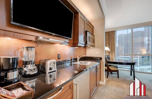 Las Vegas Condo | MGM Signature-08-803 F1 Track & Strip View Studio