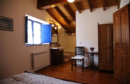 Villanueva del Pontedo House | MI CASA casa de piedra en la montaña de Leon