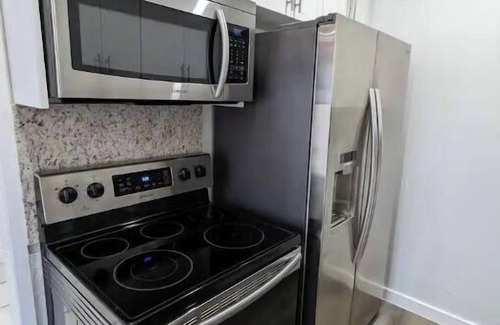 Flagami House | Mi Casita, Beautiful Home in Central Miami