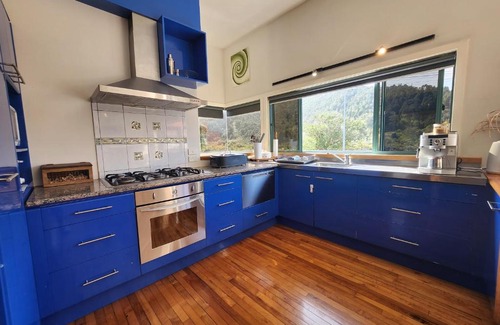 Whangarei Apartment | Mi Castillo on Hatea Drive