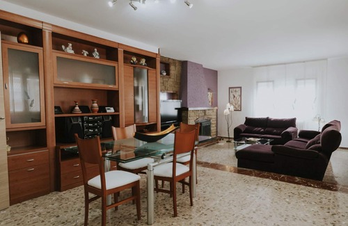 Miami Platja Ski Chalet | Miami Playa: House/Villa - MIAMI PLAYA
