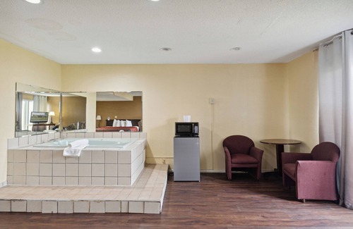 Toledo Hotel | Miami Suites Hotel