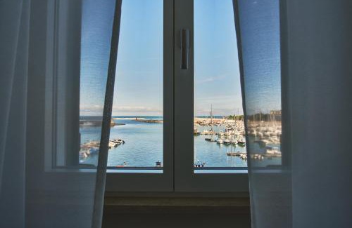 Trani Apartment | Michè luxury home - Appartamento vista mare a Trani