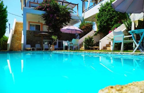 Velon Apartment | Michaella's Maissonete at Rafaella Resort