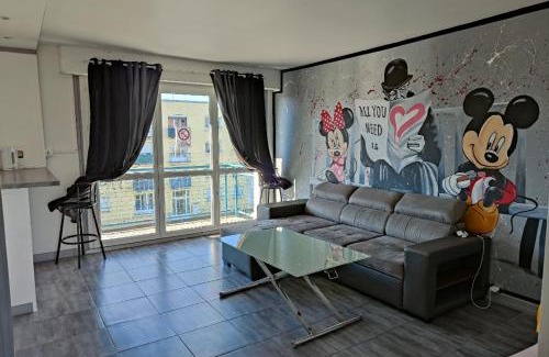 Montlucon Apartment | Mickey et Minnie