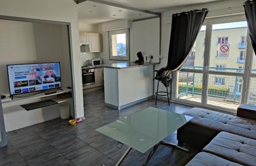 Montlucon Apartment | Mickey et Minnie