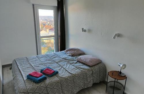 Montlucon Apartment | Mickey et Minnie
