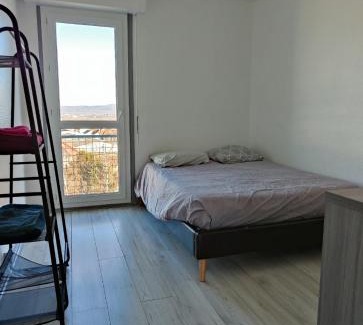 Montlucon Apartment | Mickey et Minnie