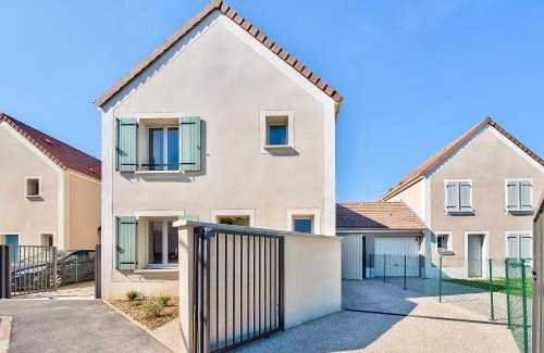 Villeneuve-le-Comte House | MickeyRelax - House Spa Sauna next Disneyland Paris