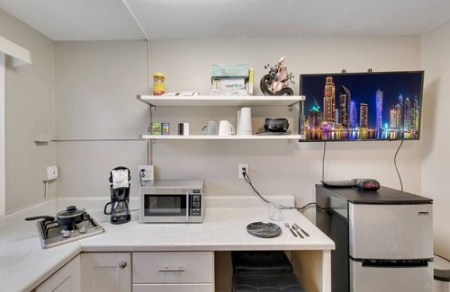 Olde Town Arvada Apartment | ✧ Micro Studio in Timeless Olde Town Arvada ✧