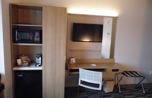 Naples Hotel | Microtel by Wyndham Vernal/Naples