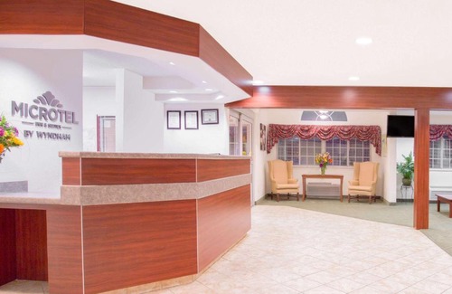 Sutton Hotel | Microtel Inn and Suites Gassaway