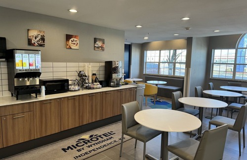 Independence Hotel | Microtel Inn & Suites by Wyndham Independence