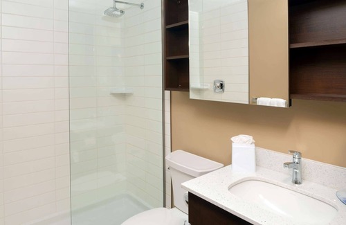 Red Deer Hotel | Microtel Inn & Suites by Wyndham Red Deer