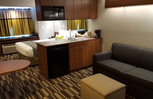 Bellevue Hotel | Microtel Inn & Suites by Wyndham Bellevue/Omaha