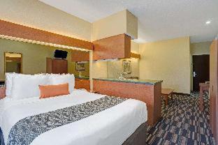 Bushnell Hotel | Microtel Inn & Suites by Wyndham Bushnell