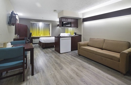 Meridian Hotel | Microtel Inn & Suites by Wyndham Meridian