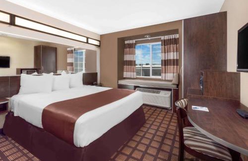 Midland Hotel | Microtel Inn & Suites by Wyndham