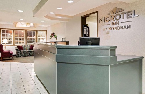Joplin Hotel | Microtel Inn & Suites by Wyndham Joplin