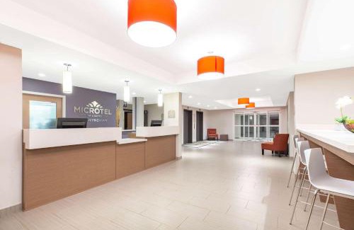 Fort McMurray Hotel | Microtel Inn & Suites by Wyndham Fort McMurray