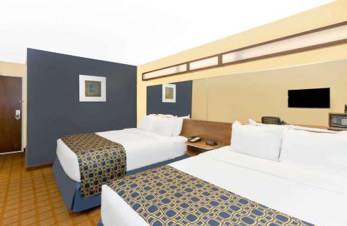 Kearney Hotel | Microtel Inn & Suites - Kearney