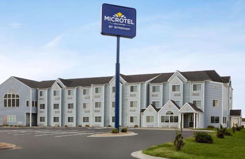 Lincoln Hotel | Microtel Inn & Suites Lincoln