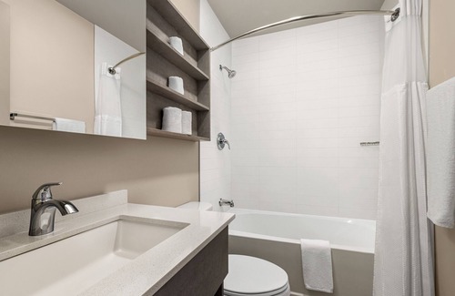Dorval Hotel | Microtel Inn & Suites Montreal Airport - Dorval QC