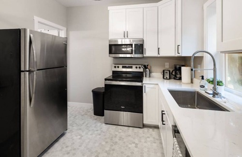 Sioux Falls Apartment | Mid-Century Connection | Nestled Amid Universities