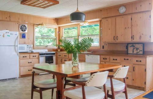 Cedarville Cottage | Mid-Century Lakefront Cottage