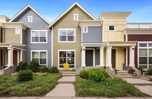 Old Town North House | Mid-century Mod Retreat near Old Town - Free Bikes