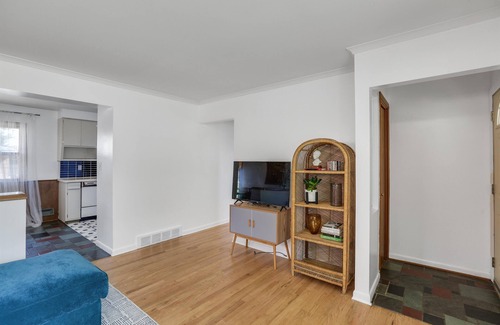 Madison Heights House | Mid Century Modern at Lincoln