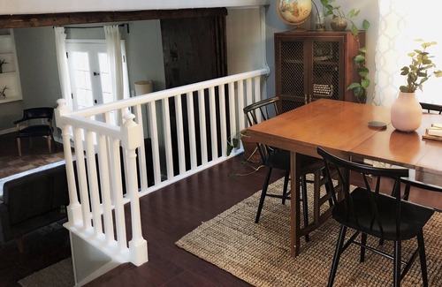 Grandview House | Mid Century Modern home 4Bdrm plus