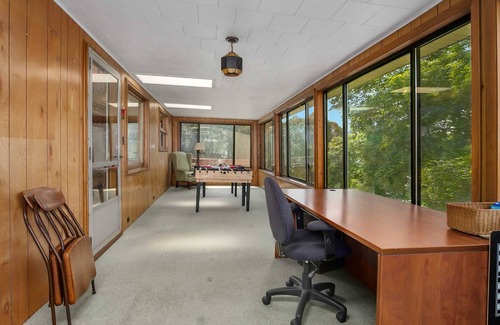 Bradley House | Mid Century Modern Lake Home on Duncan Lake