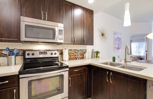 Desert Ridge Condo | Mid-Century Modern Phoenix Condo, Walk to High St!