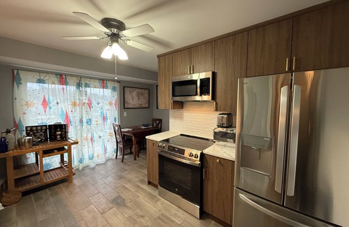 Aksarben - Elmwood Park House | Mid Century Modern Retreat in the Heart of Central Omaha