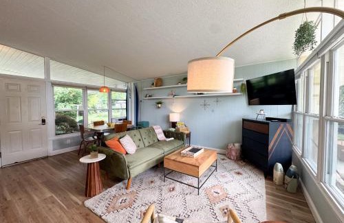 Vermilion House | Mid-Century Modern Themed Home with Outdoor Hot Tub