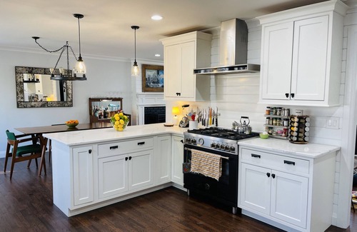 Shelter Island House | MID-ISLAND RETREAT. Renovated, 5 bedrooms, sleeps 8.